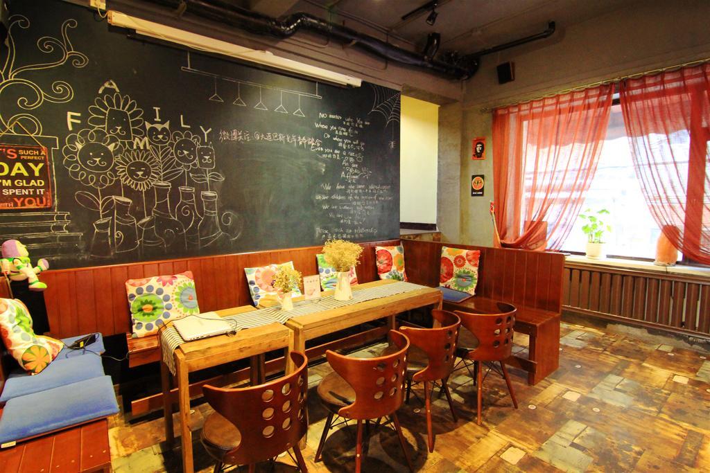 Dalian Buzz Light Year Youth Hostel المظهر الخارجي الصورة