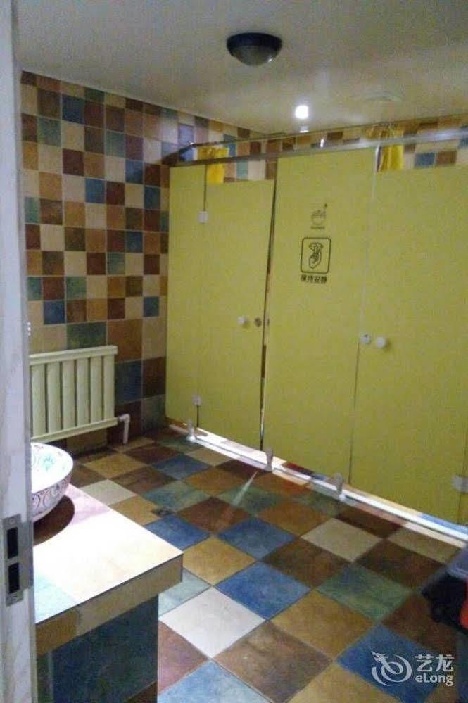Dalian Buzz Light Year Youth Hostel المظهر الخارجي الصورة